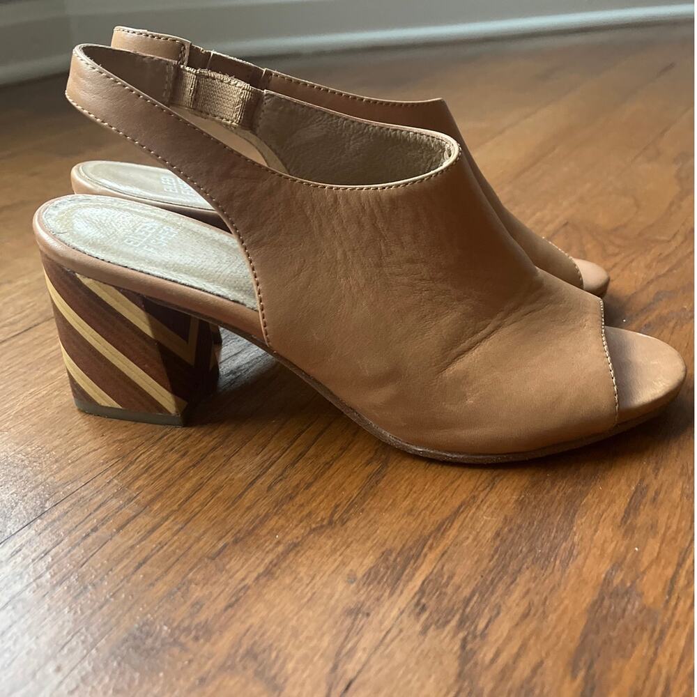 Eileen Fisher Bobbi Slingback Sandal 7.5 Tan Italian Leather